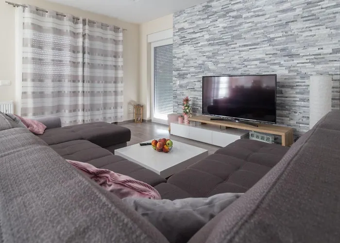 Nicolle * Привлака