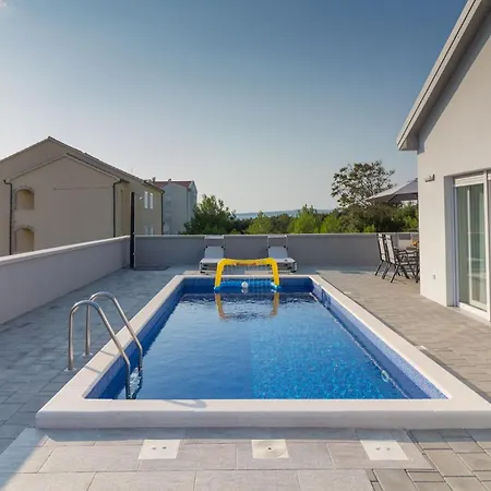 Nicolle * Privlaka (Zadar)